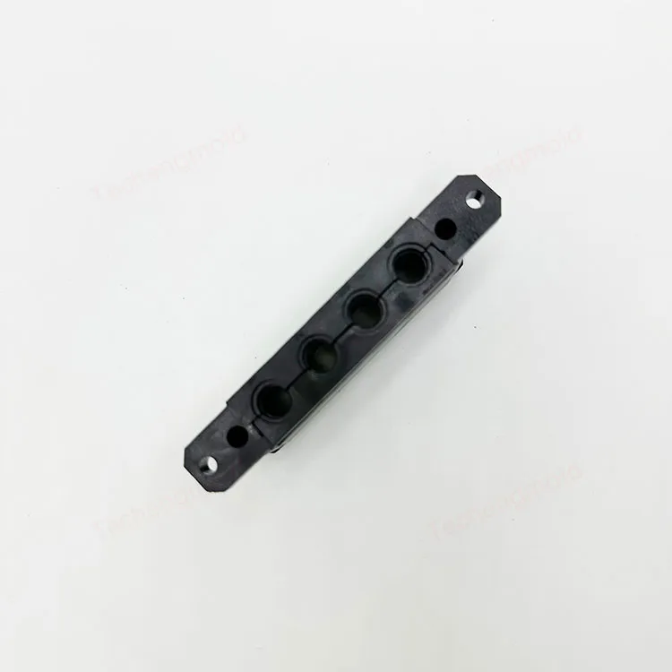 特诚科技PPS精密注塑件实拍 3